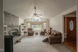 3281 Ford Dr, Medford, OR 97504 - Photo 12
