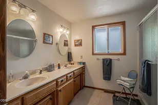 3281 Ford Dr, Medford, OR 97504 - Photo 20