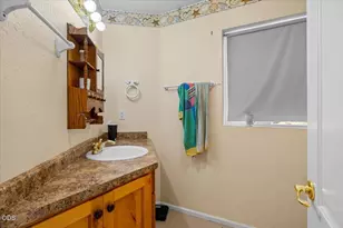 1528 Morton Way, Jacksonville, OR 97530 - Photo 22