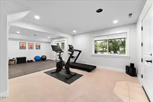 1013 Roxy Ann Rd, Medford, OR 97504 - Photo 46