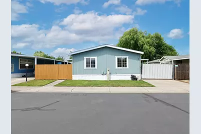 1570 S Peach Street # 13, Medford, OR 97501 - Photo 1