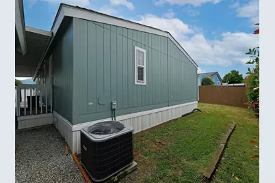 1570 S Peach Street # 13, Medford, OR 97501 - Photo 32