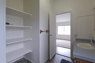 1570 S Peach St, Medford, OR 97501 - Photo 18