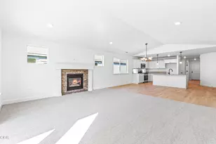 1264 NW Fairway Rd, Madras, OR 97741 - Photo 6