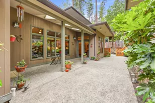 611 Forest St, Ashland, OR 97520 - Photo 54
