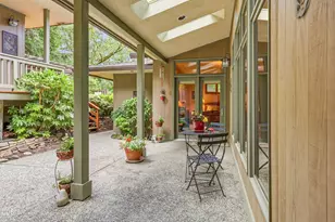 611 Forest St, Ashland, OR 97520 - Photo 46
