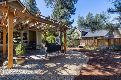 365 S Timber Creek Drive, Sisters, OR 97759 - Photo 38