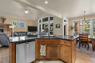 365 S Timber Creek Drive, Sisters, OR 97759 - Photo 16