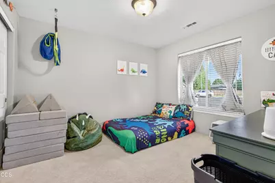 1729 Kaufman Way, Medford, OR 97501 - Photo 18