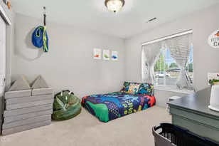 1729 Kaufman Way, Medford, OR 97501 - Photo 18