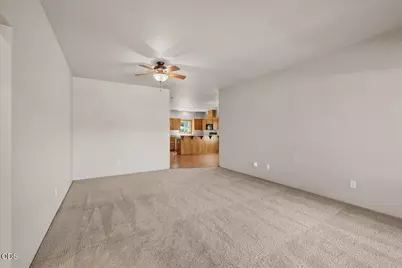 821 Isherwood Drive, Central Point, OR 97502 - Photo 6
