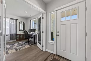 3461 NW 9th St, Redmond, OR 97756 - Photo 4