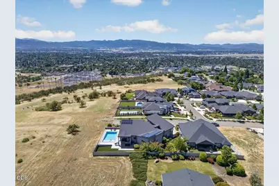 1812 Plateau Drive, Medford, OR 97504 - Photo 60