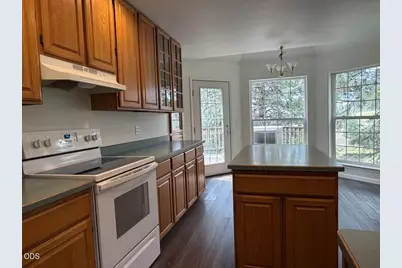 3737 Thicket Court, Klamath Falls, OR 97601 - Photo 12