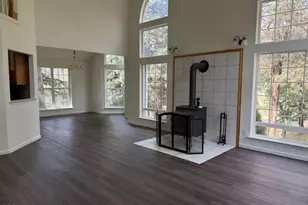 3737 Thicket Ct, Klamath Falls, OR 97601 - Photo 4