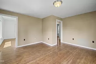 955 SE Gaither Way, Toledo, OR 97391 - Photo 10