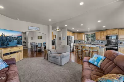 20810 89th Street, Bend, OR 97703 - Photo 32