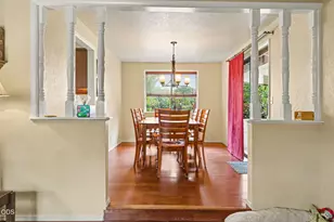 962 NE 11th St, Grants Pass, OR 97526 - Photo 16