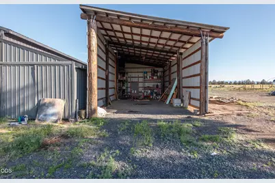 26275 Willard Road, Bend, OR 97701 - Photo 42