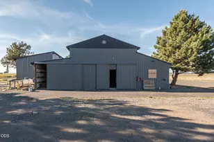 26275 Willard Rd, Bend, OR 97701 - Photo 42