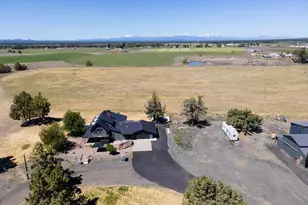 26275 Willard Rd, Bend, OR 97701 - Photo 76