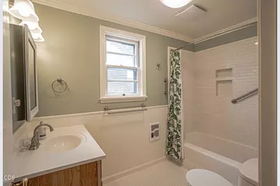 135 S Keene Way Drive, Medford, OR 97504 - Photo 26
