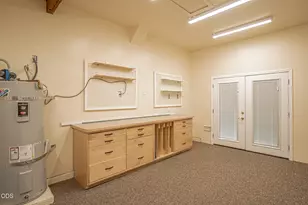 135 S Keene Way Dr, Medford, OR 97504 - Photo 32