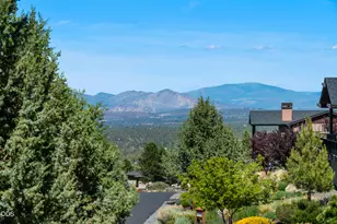 10792 Ironstone Ct, Redmond, OR 97756 - Photo 32