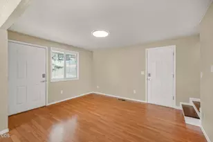 1245 SE Germond Ave, Roseburg, OR 97470 - Photo 2