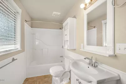1245 SE Germond Avenue, Roseburg, OR 97470 - Photo 14
