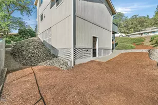 1245 SE Germond Ave, Roseburg, OR 97470 - Photo 28