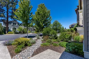 61056 SE Ambassador Dr, Bend, OR 97702 - Photo 2