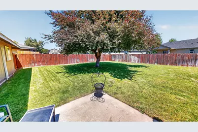 1526 SW 33rd Street, Redmond, OR 97756 - Photo 26