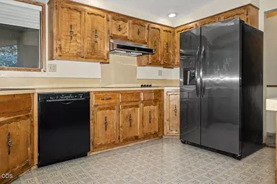 2080 Terrace Avenue, Klamath Falls, OR 97601 - Photo 10