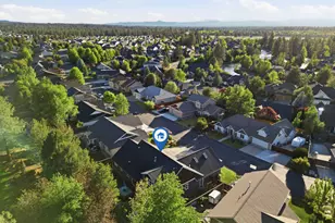 61172 Hilmer Creek Dr, Bend, OR 97702 - Photo 40
