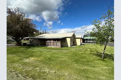 215 B Avenue, Seneca, OR 97873 - Photo 4