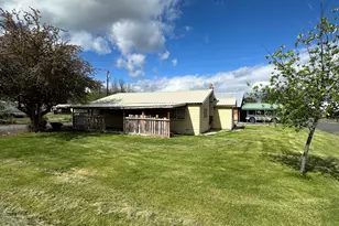 215 B Ave, Seneca, OR 97873 - Photo 4