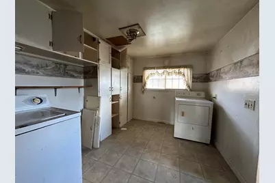 215 B Avenue, Seneca, OR 97873 - Photo 8