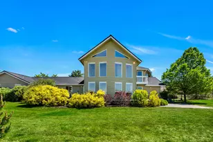 8341 SW Copley Rd, Powell Butte, OR 97753 - Photo 2
