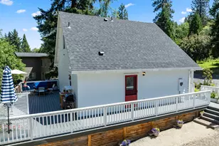 1120 S 3rd St, Jacksonville, OR 97530 - Photo 38