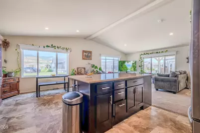 333 Mountain View Drive #UNIT 75, Talent, OR 97540 - Photo 14