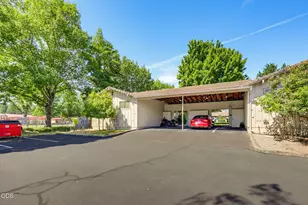 300 Shafer Ln, Jacksonville, OR 97530 - Photo 38
