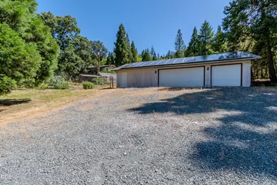 6900 Pleasant Creek Road, Rogue River, OR 97537 - Photo 26