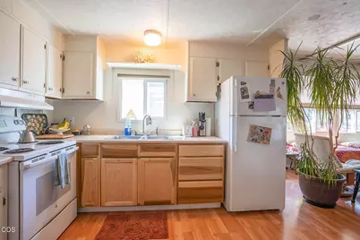 2252 Table Rock Road #SPC 107, Medford, OR 97501 - Photo 12