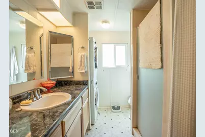 2252 Table Rock Road #SPC 107, Medford, OR 97501 - Photo 16
