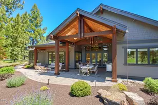60255 Sunset View Dr, Bend, OR 97702 - Photo 42