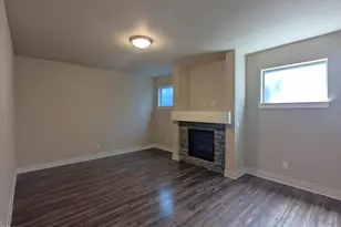 2337 NW Debron Ln, Bend, OR 97703 - Photo 6