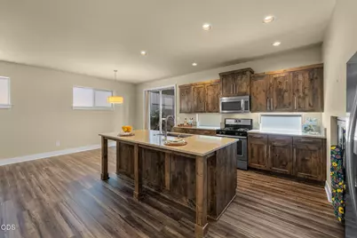 2337 NW Debron Lane, Bend, OR 97703 - Photo 6
