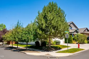 20768 NE Horizon Ridge Pl, Bend, OR 97701 - Photo 46