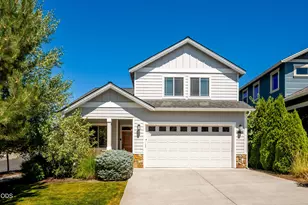20768 NE Horizon Ridge Pl, Bend, OR 97701 - Photo 2
